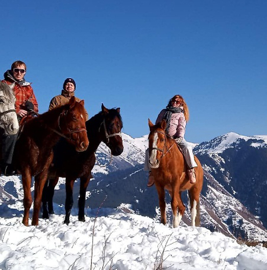 horse riding tours Karakol