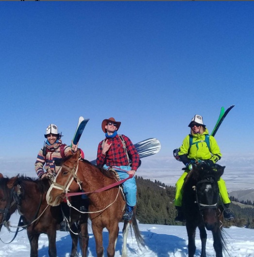 horse riding tours Karakol